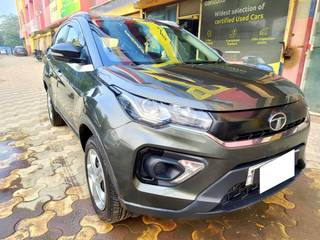 Tata Nexon 2017-2020 Tata Nexon 1.2 Revotron XM