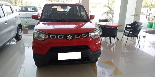 https://images10.gaadi.com/usedcar_image/4343430/original/processed_b86c5f1678be060550c4086ef39e8177.jpg?imwidth=6400