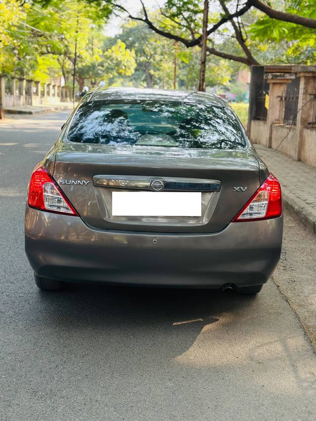 https://images10.gaadi.com/usedcar_image/4343444/original/processed_9fae27544e2c25e83c0d4b9d90d54e2c.jpg?imwidth=6402