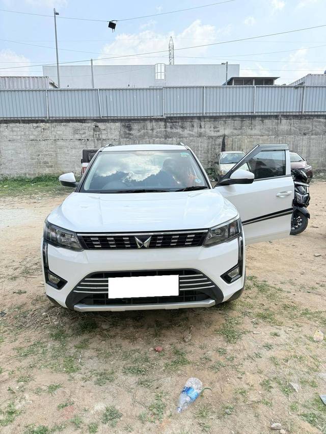 https://images10.gaadi.com/usedcar_image/4343473/original/7b31ad8c7ae96387551a46f68b3f3765.jpg?imwidth=6402