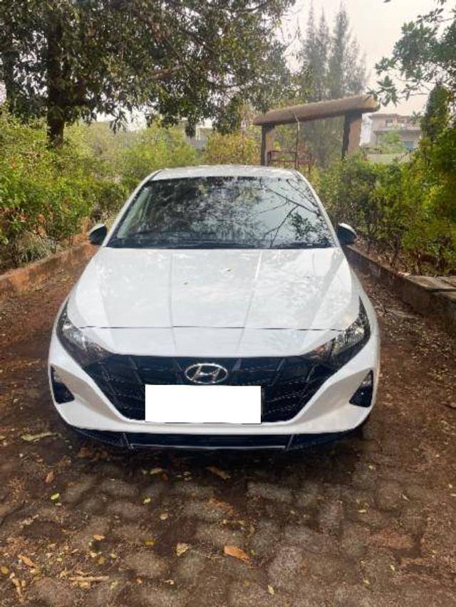 https://images10.gaadi.com/usedcar_image/4343477/original/c46b2aaec69714a3169768e48112ebed.jpeg?imwidth=6400