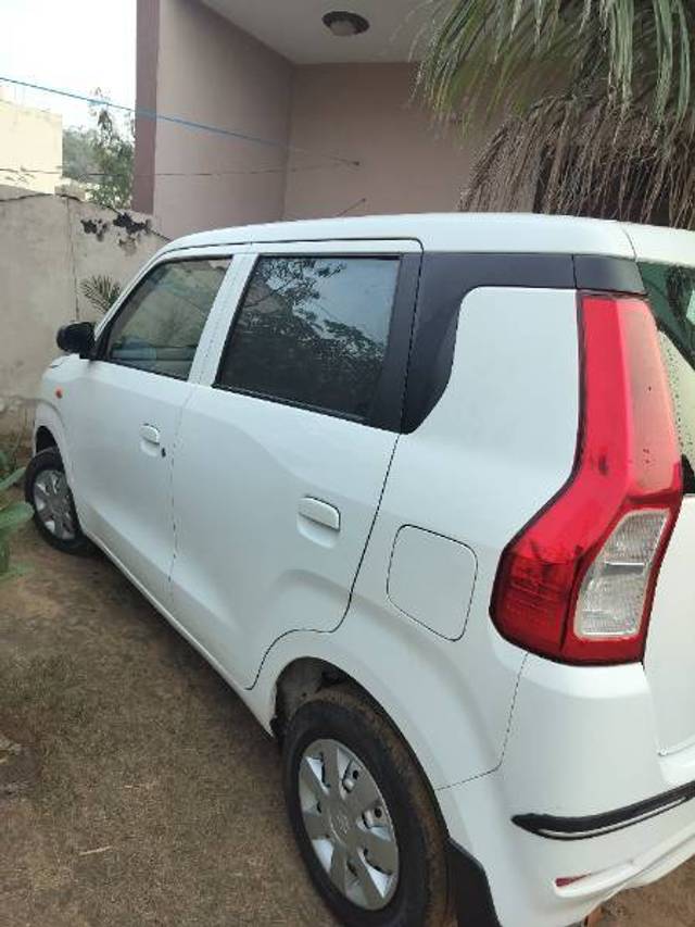 https://images10.gaadi.com/usedcar_image/4343530/original/22b4e130c7148768ec1e5a5c18319881.jpg?imwidth=6402