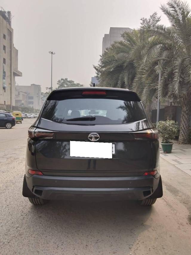 https://images10.gaadi.com/usedcar_image/4343614/original/processed_426da3537eee492f8fdbb910a161b4b7.jpg?imwidth=6402