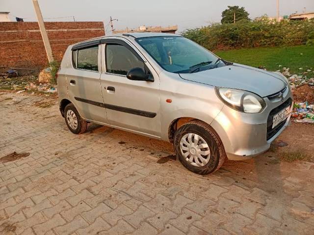 https://images10.gaadi.com/usedcar_image/4343692/original/processed_524f27dc-c794-43f7-9cc0-edab0707d825.jpg?imwidth=6400