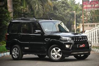 Mahindra Scorpio 2014-2022 Mahindra Scorpio S11