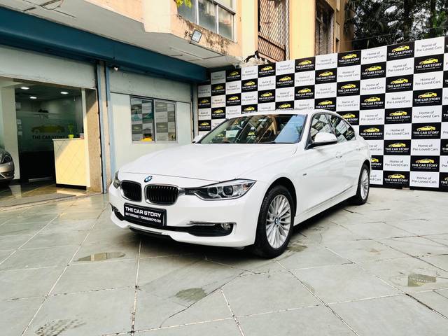 https://images10.gaadi.com/usedcar_image/4343750/original/processed_2db91ecff125a458a2602ffe3a297f97.jpeg?imwidth=6402