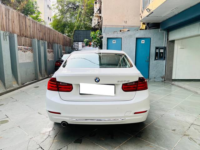 https://images10.gaadi.com/usedcar_image/4343750/original/processed_40ce4e6629d23c6b9b2b493627143136.jpeg?imwidth=6401