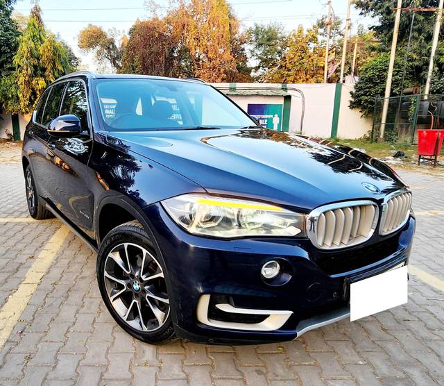 https://images10.gaadi.com/usedcar_image/4343771/original/processed_683a152f639aa6612bf1ebb7cea0fa62.jpg?imwidth=6400