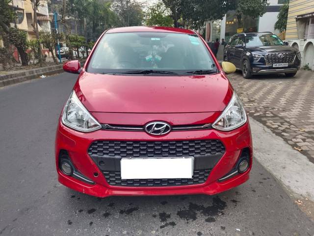 https://images10.gaadi.com/usedcar_image/4343813/original/processed_979f4a2b77c966cf8da9bd6212df7681.jpg?imwidth=6402