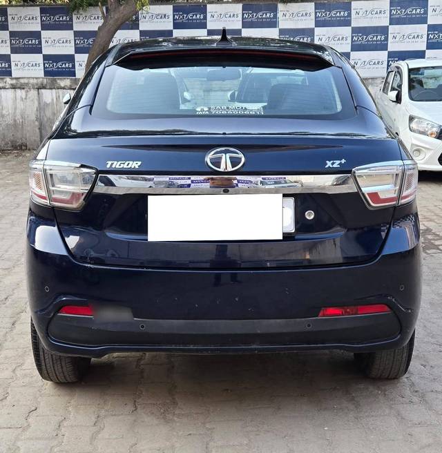 https://images10.gaadi.com/usedcar_image/4343882/original/processed_315fd12d7b11c2b198a4b2a79de83d40.jpg?imwidth=6402