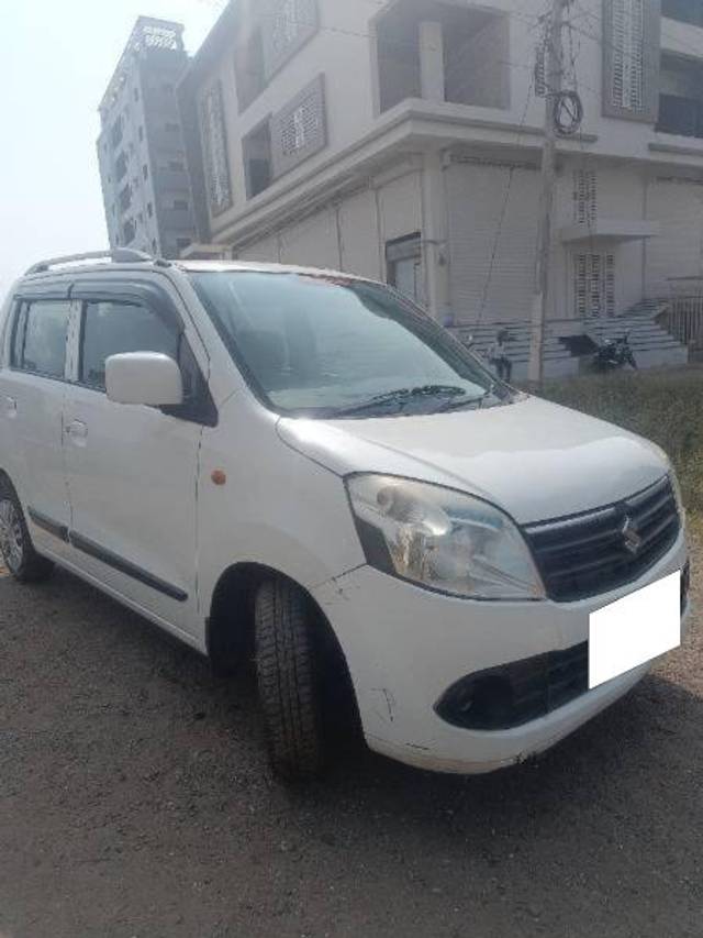 https://images10.gaadi.com/usedcar_image/4344115/original/processed_d48be4e5-9546-420c-8d8b-c95a4d9d712e.jpg?imwidth=6400