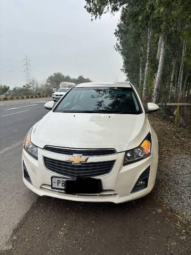 https://images10.gaadi.com/usedcar_image/4344156/original/processed_b37b8d3a-0300-49e0-af86-d24a8c578ebc.jpeg?imwidth=6402