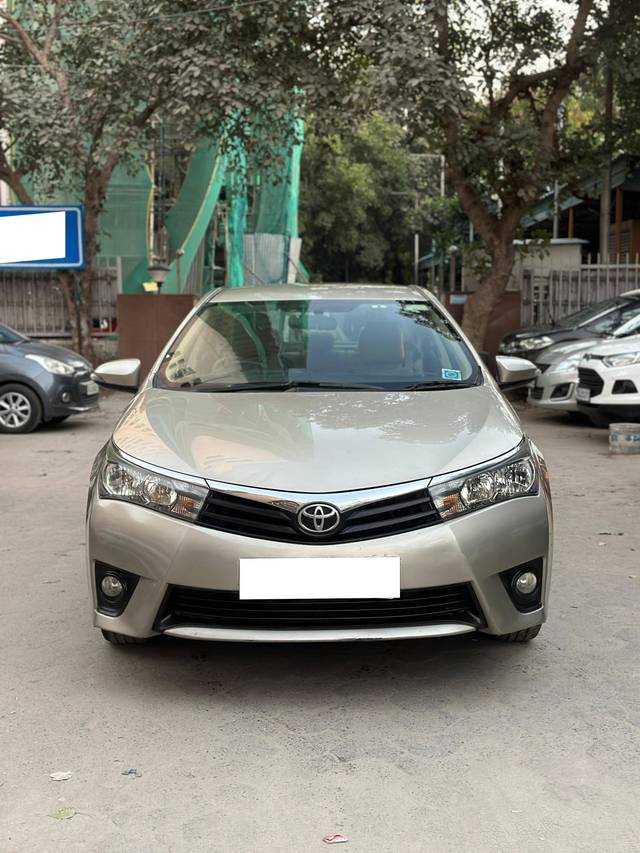 https://images10.gaadi.com/usedcar_image/4344297/original/processed_8645b50e21bd116495f28c0a4d8bc4a5.jpg?imwidth=6402