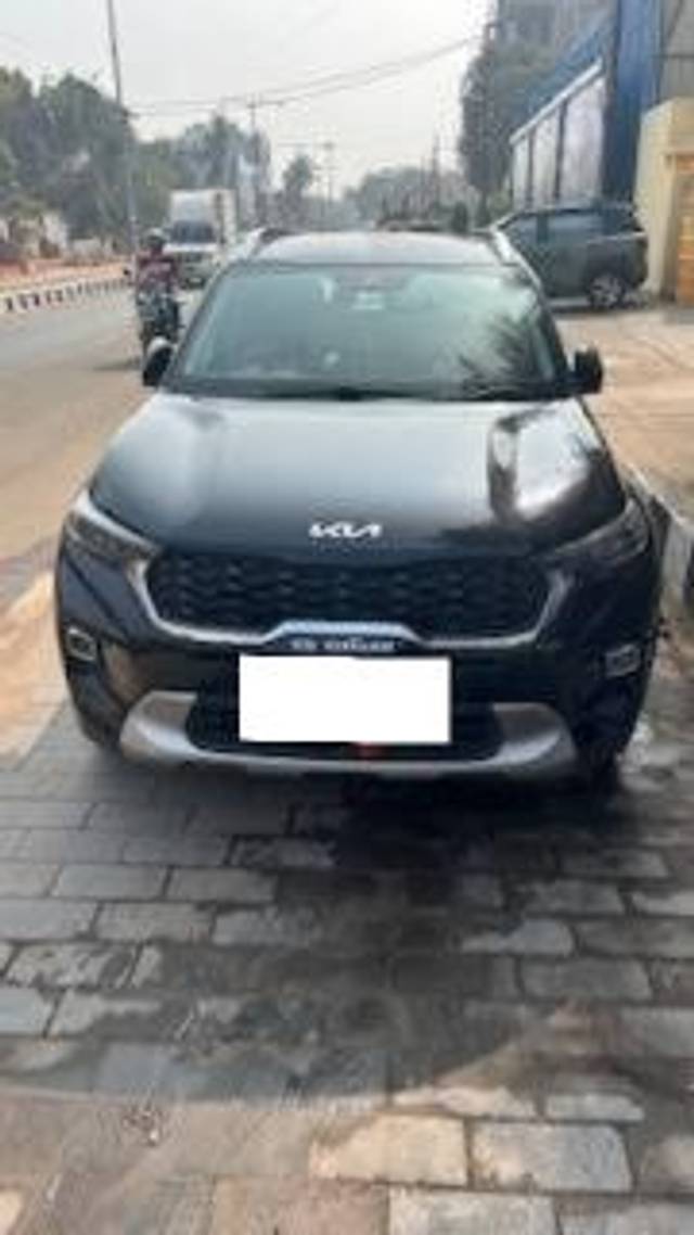 https://images10.gaadi.com/usedcar_image/4344396/original/processed_2a6a7ad2-f986-42da-ab4d-114f9fd73fe1.jpg?imwidth=6400