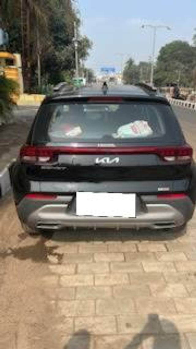 https://images10.gaadi.com/usedcar_image/4344396/original/processed_75665278-3657-46b2-a490-9dd33c4d3550.jpg?imwidth=6402