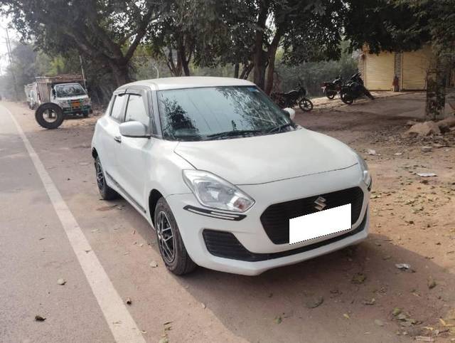 https://images10.gaadi.com/usedcar_image/4344510/original/processed_3ffdaa6d-125e-4246-bb57-47d605f72fad.jpg?imwidth=6400