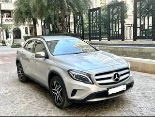 Mercedes-Benz GLA Class 2014-2017 Mercedes-Benz GLA Class 200