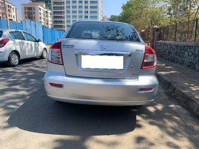 https://images10.gaadi.com/usedcar_image/4344636/original/3bc3af353ce98f0c5ebc8d9d93dbce98.jpeg?imwidth=6401