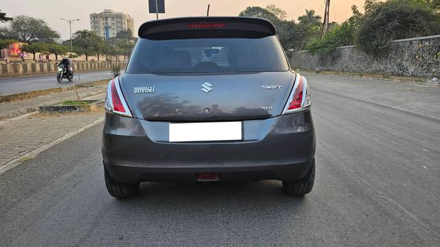 https://images10.gaadi.com/usedcar_image/4344778/original/processed_a397f00be685087cbbde5bce2cd68b0e.jpg?imwidth=6402