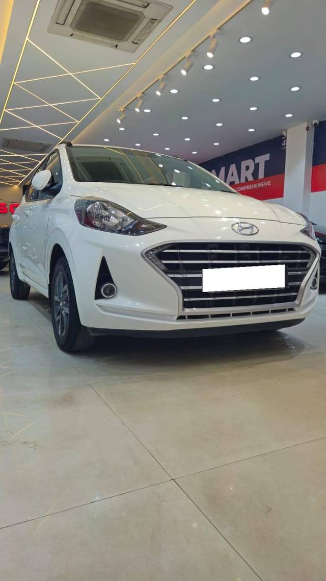 https://images10.gaadi.com/usedcar_image/4344825/original/processed_4158486d13066aabb73d094290af396a.jpg?imwidth=6401