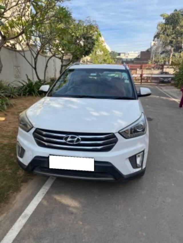 https://images10.gaadi.com/usedcar_image/4344979/original/processed_011cd635-c33b-4778-8614-dbc76c959c6b.jpeg?imwidth=6402