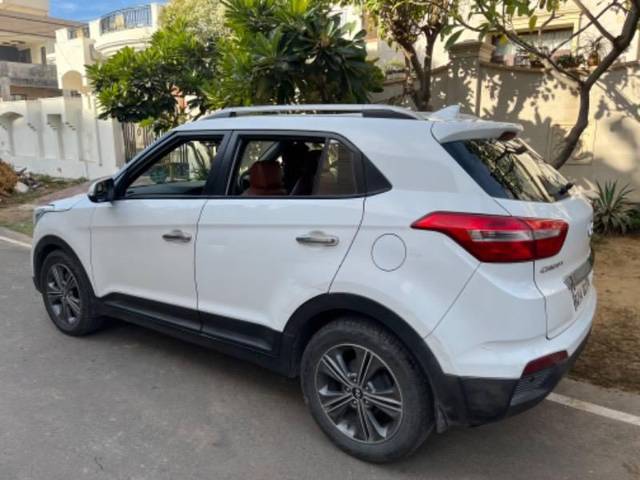 https://images10.gaadi.com/usedcar_image/4344979/original/processed_d6007a51-9cb0-4615-b354-80ed0c3cdbc2.jpeg?imwidth=6401