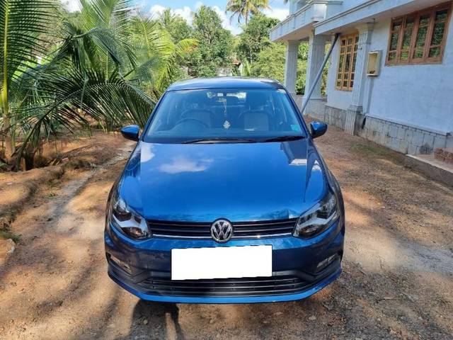 https://images10.gaadi.com/usedcar_image/4344996/original/processed_4d0cd60d-3b38-43b9-80d9-7f14dbbd87da.jpg?imwidth=6400