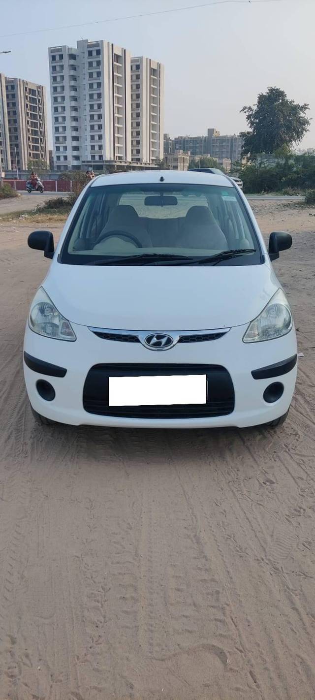 https://images10.gaadi.com/usedcar_image/4345026/original/processed_001c04e7f79b418ec34637aa92b9c9fe.jpg?imwidth=6402