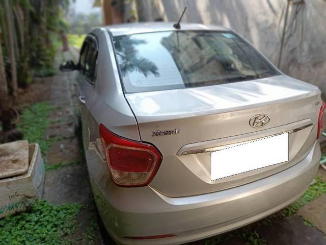 https://images10.gaadi.com/usedcar_image/4345052/original/processed_20d9a08b-5699-4b6d-b6d5-fb895dcbf44c.jpg?imwidth=6401