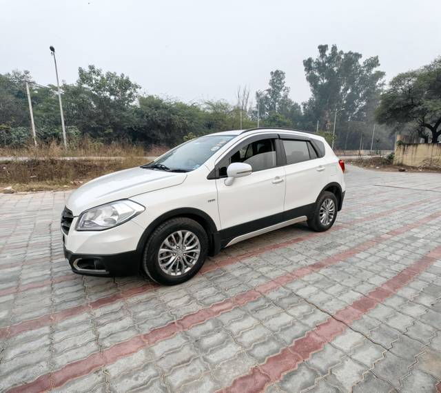 https://images10.gaadi.com/usedcar_image/4345053/original/6205a95011ea1e63fbaa4c1cb790f556.jpg?imwidth=6400