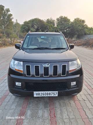 Mahindra TUV 300 2015-2019 Mahindra TUV 300 T6