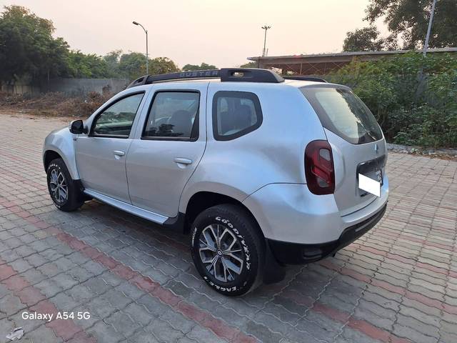 https://images10.gaadi.com/usedcar_image/4345062/original/processed_a0c4b31ba60234d2f1f1dec4edc7766d.jpg?imwidth=6402