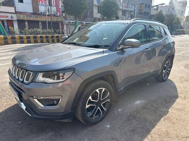 https://images10.gaadi.com/usedcar_image/4345175/original/processed_cbdd9205-efc6-45af-a3e1-86ec13b3a23b.jpg?imwidth=6400