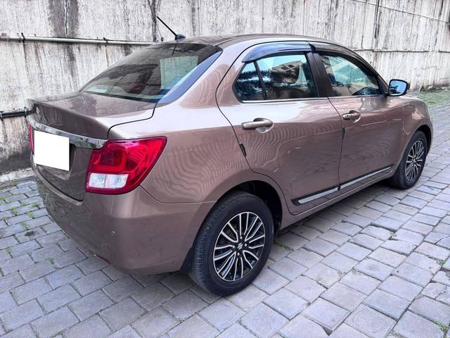 https://images10.gaadi.com/usedcar_image/4345195/original/processed_0fe4528c2cdb853226fd5e3d1fd2b1e8.jpg?imwidth=6401