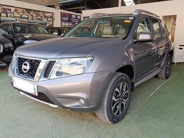 https://images10.gaadi.com/usedcar_image/4345198/original/processed_e3bad43cbc70834733688dba1164771e.jpg?imwidth=6402