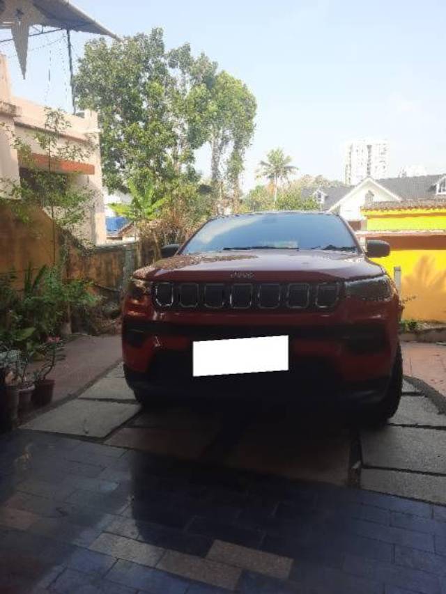 https://images10.gaadi.com/usedcar_image/4345249/original/processed_92a8dfe4-7552-41ce-98cb-e990c00f2abf.jpg?imwidth=6401