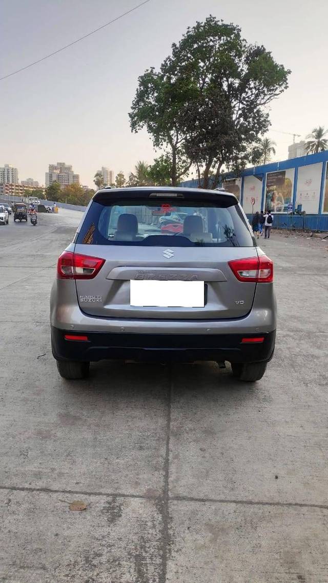 https://images10.gaadi.com/usedcar_image/4345302/original/processed_6e914f720cd2a6c68f929c306d38e9cb.jpg?imwidth=6402