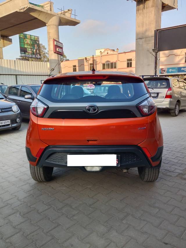 https://images10.gaadi.com/usedcar_image/4345357/original/processed_e2ba958196e7fa9d92a73e085d5f6490.jpg?imwidth=6401