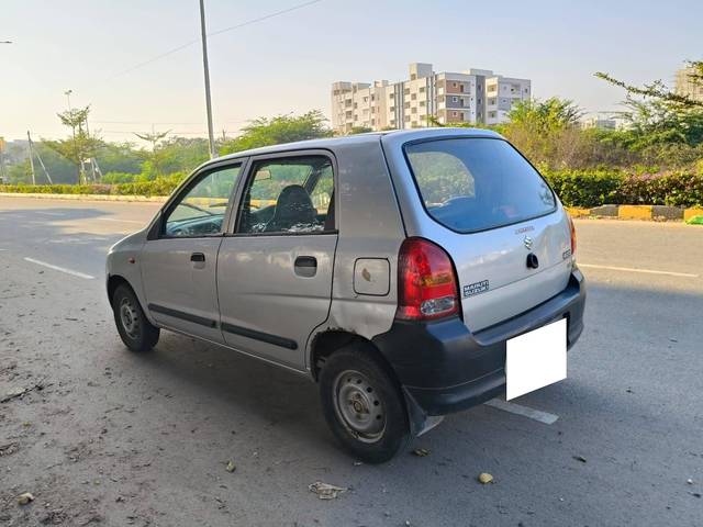 https://images10.gaadi.com/usedcar_image/4345407/original/processed_81baba251117fb2f181a5e4ec85fb543.jpg?imwidth=6402