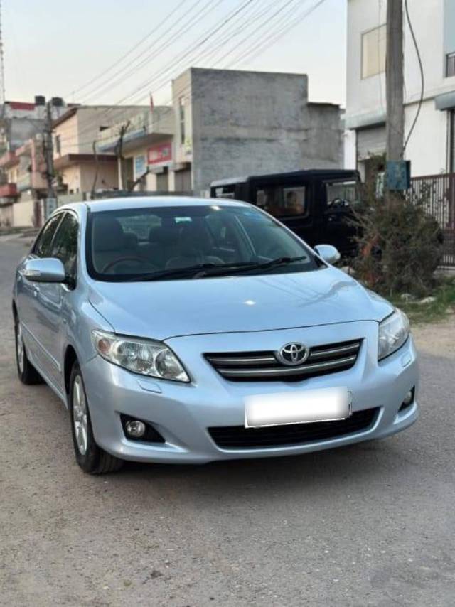 https://images10.gaadi.com/usedcar_image/4345936/original/processed_58990b77bdf55b7da91d1241460ea062.jpg?imwidth=6400