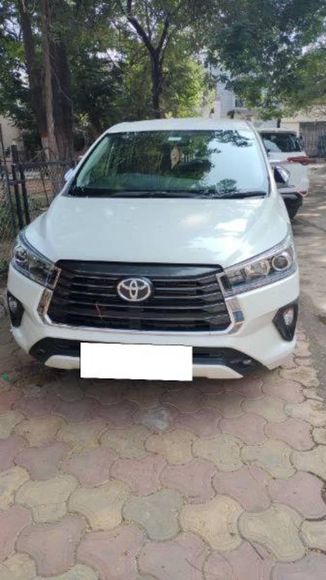 https://images10.gaadi.com/usedcar_image/4346015/original/processed_d027bf19-b82f-4367-854b-41e8e9d83e16.jpg?imwidth=6400