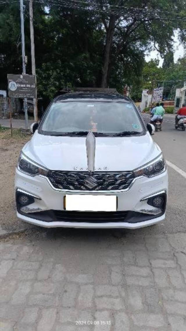 https://images10.gaadi.com/usedcar_image/4346226/original/processed_6b497443-ec0f-4382-88bd-79933c275f06.jpg?imwidth=6400