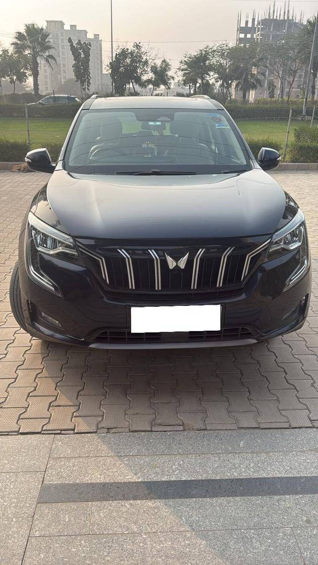 https://images10.gaadi.com/usedcar_image/4346289/original/549ae28ec66c13ff4e382b6db9747264.jpg?imwidth=6401