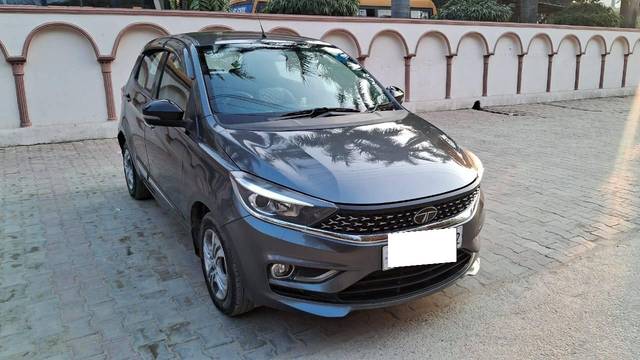 https://images10.gaadi.com/usedcar_image/4346303/original/processed_a14a158929a1dc06d40d2fa813281a24.jpg?imwidth=6400