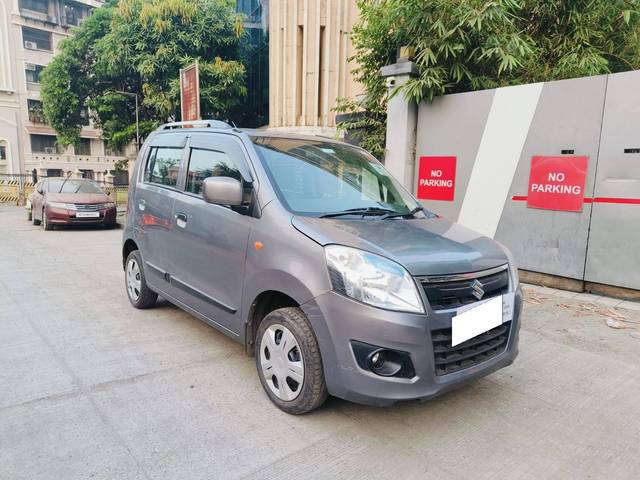 https://images10.gaadi.com/usedcar_image/4346325/original/processed_cd2d98c55740f873b358834da6a452dd.jpeg?imwidth=6400