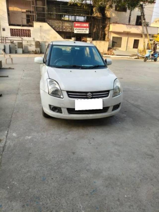 https://images10.gaadi.com/usedcar_image/4346432/original/processed_a23490ec-9e87-4e5e-a12e-d8ee55a71505.jpg?imwidth=6402