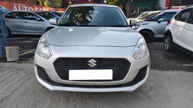 https://images10.gaadi.com/usedcar_image/4346476/original/processed_5c054225f3f7897d6e60fc9e087ccbaa.jpg?imwidth=6400