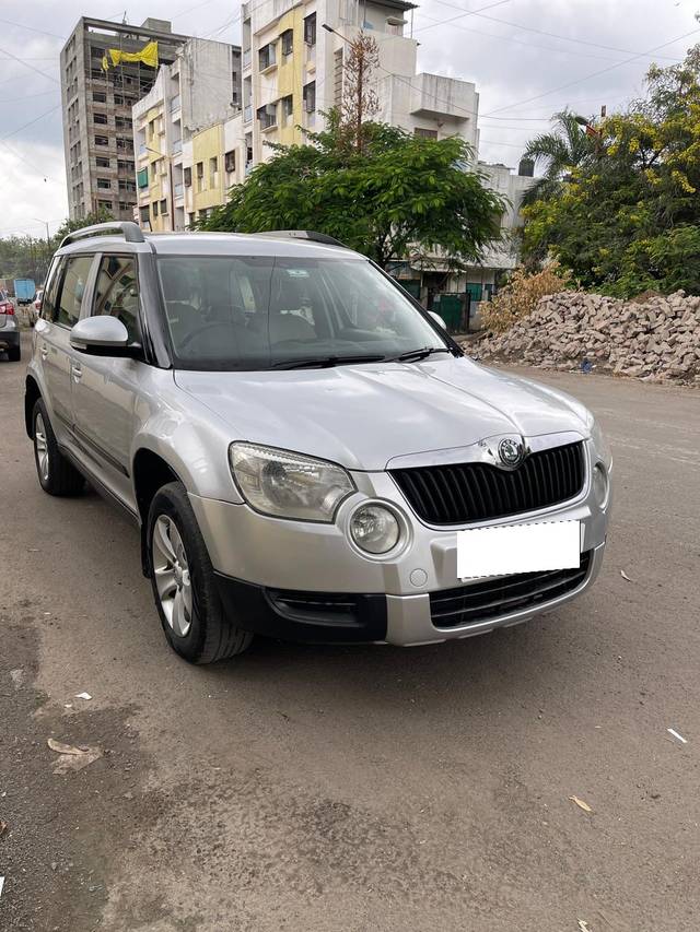 https://images10.gaadi.com/usedcar_image/4346477/original/processed_bd051e5b832e4ab4b59140820c3b7f25.jpg?imwidth=6400