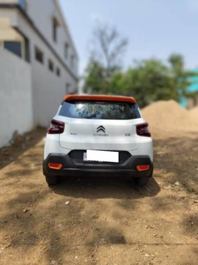 https://images10.gaadi.com/usedcar_image/4346489/original/processed_4d266e76-c170-4acc-bc97-434b75d52817.jpg?imwidth=6401