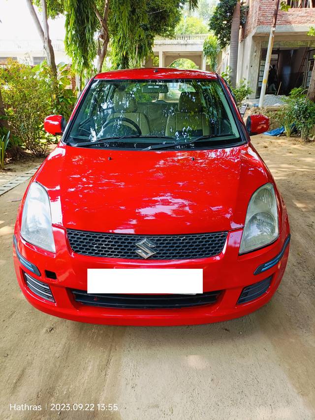 https://images10.gaadi.com/usedcar_image/4346546/original/processed_95d1840b060015fec0c42a2b99e64fc6.jpg?imwidth=6400